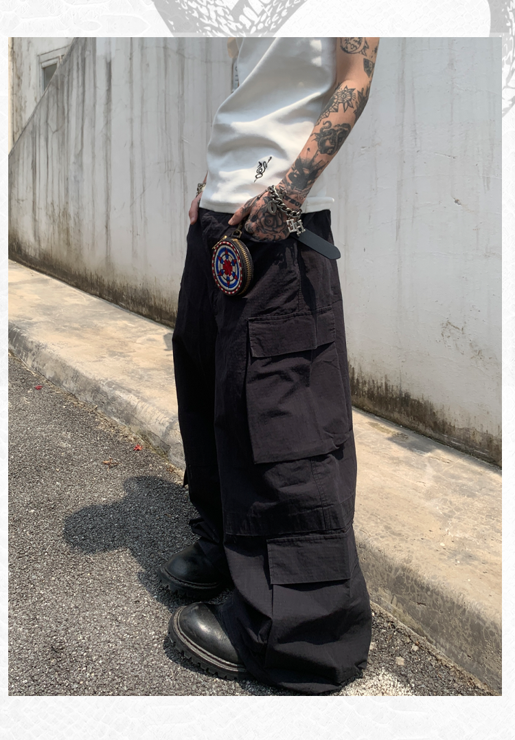 Straight wide-leg cargo pants