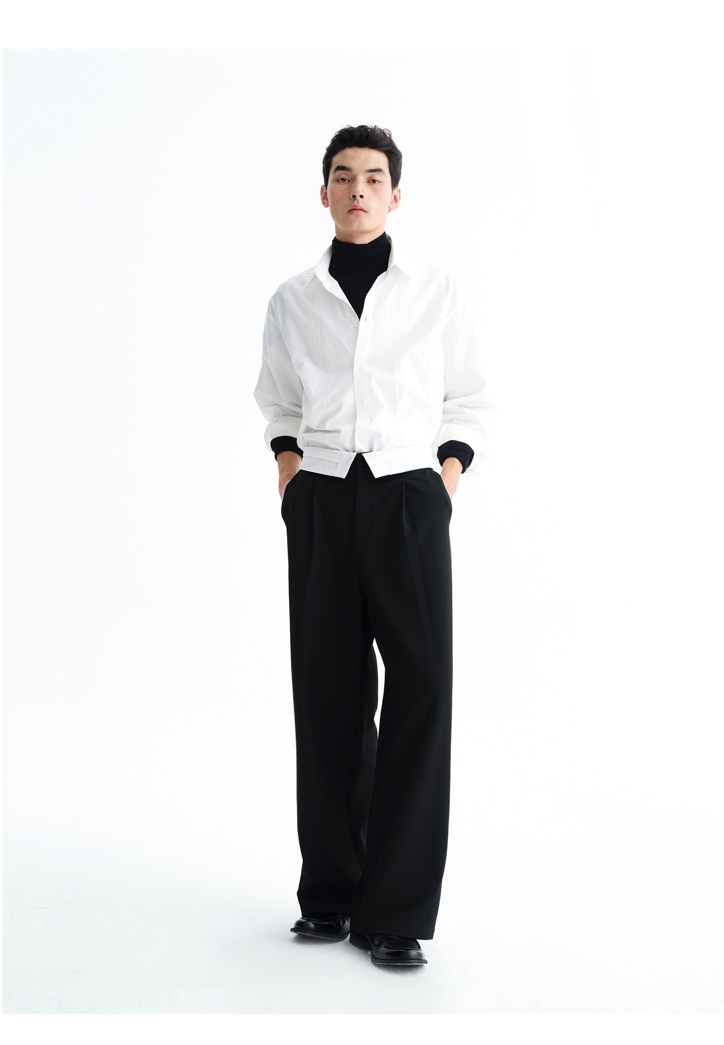 Turned-up hem wide-leg pants