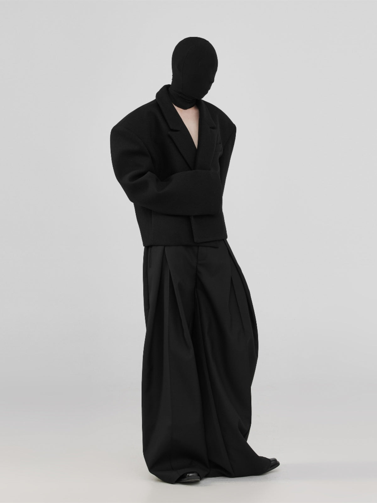 Three-dimensional pleated wide pants