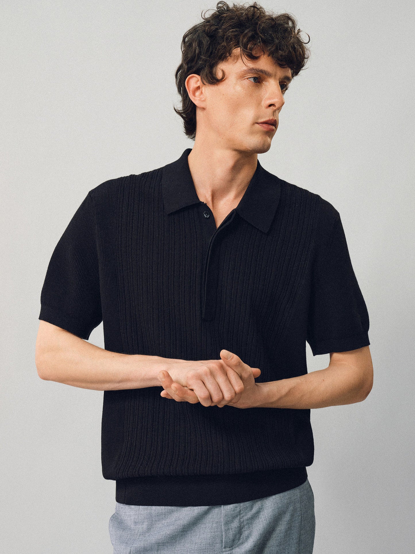 Jacquard-woven polo shirt with a hidden placket