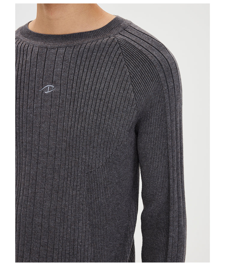 Tight-Fitting Wool Blend Sweater