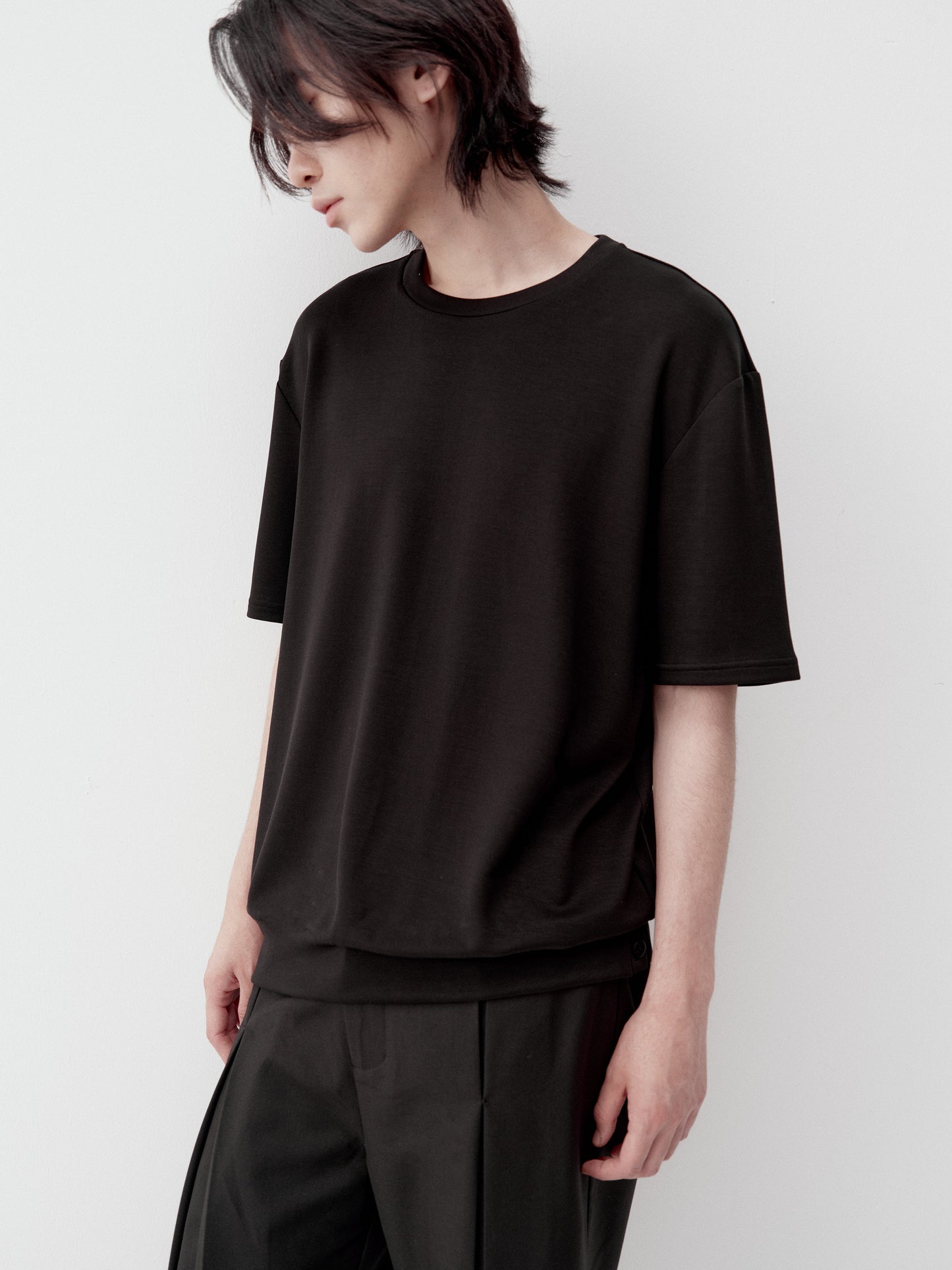 Adjustable with buttons, breathable T-shirt