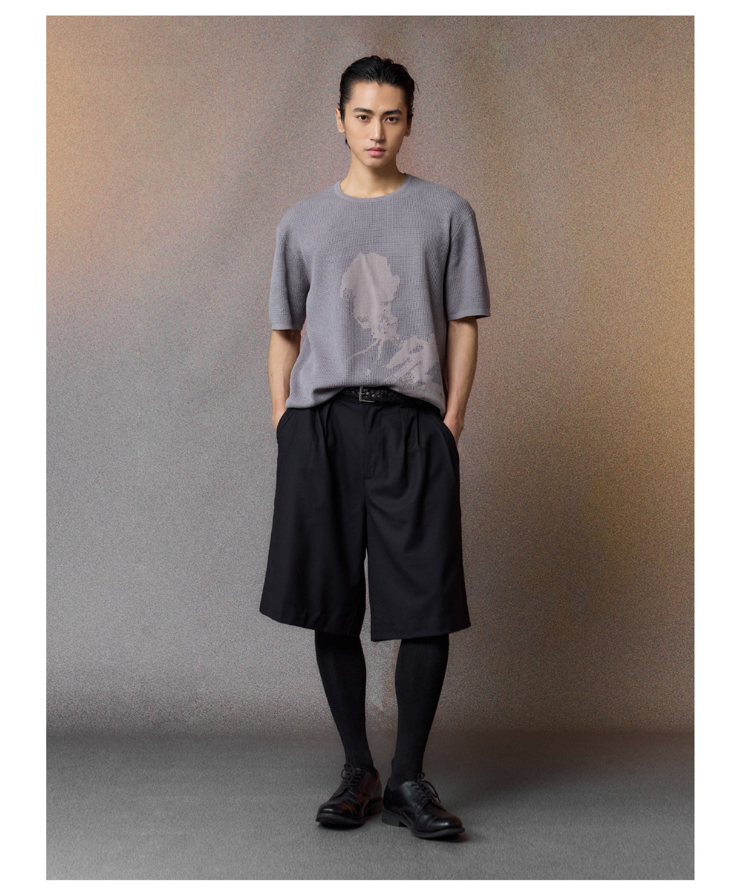 Contrast-Color Printed Knit Shirt