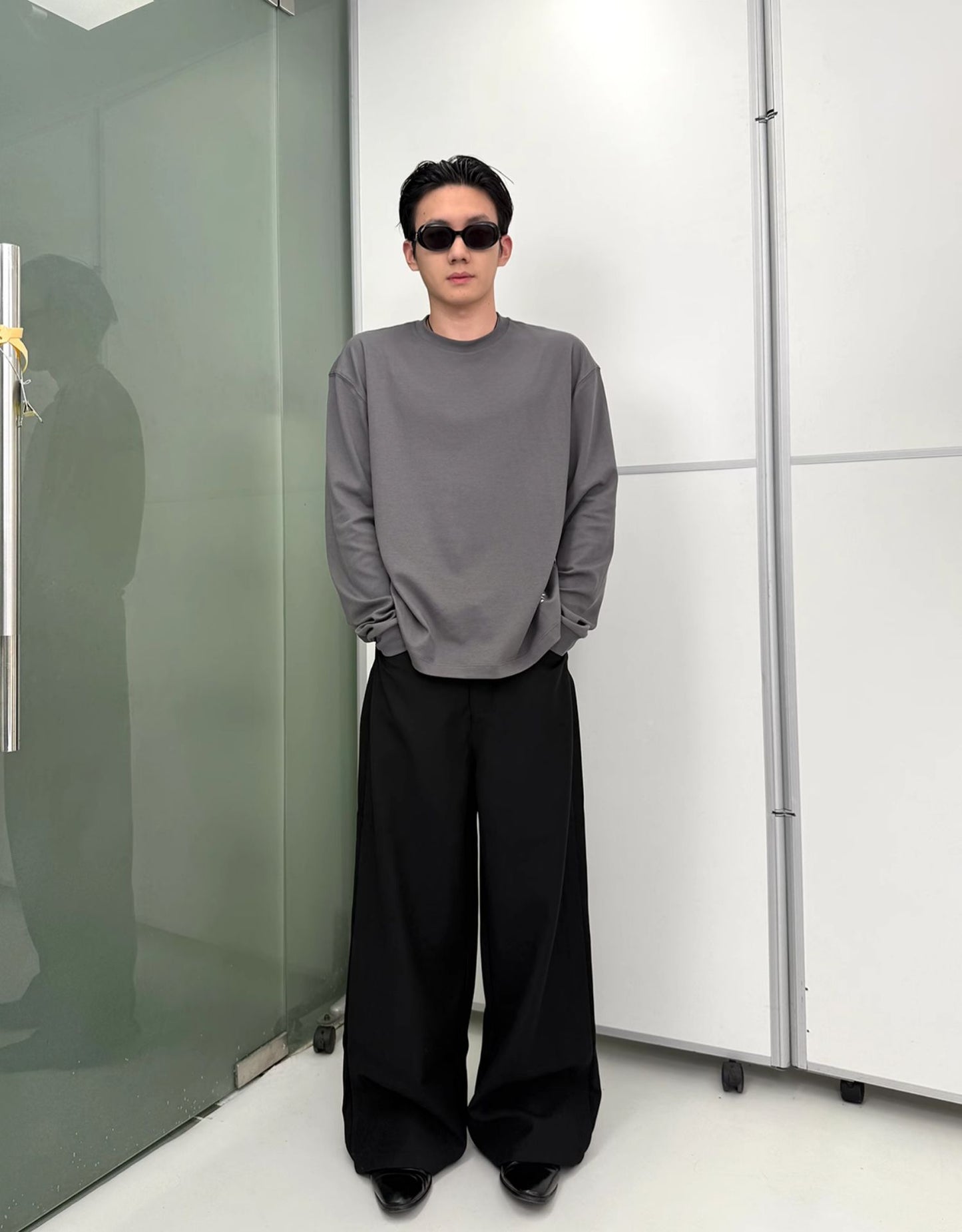 Natural wide shoulder T-shirt