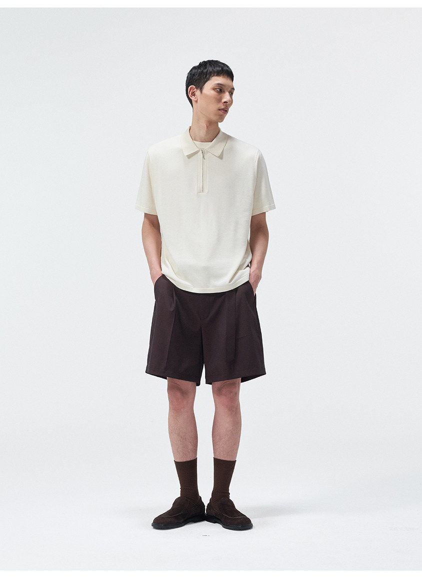 Single-pleat shorts