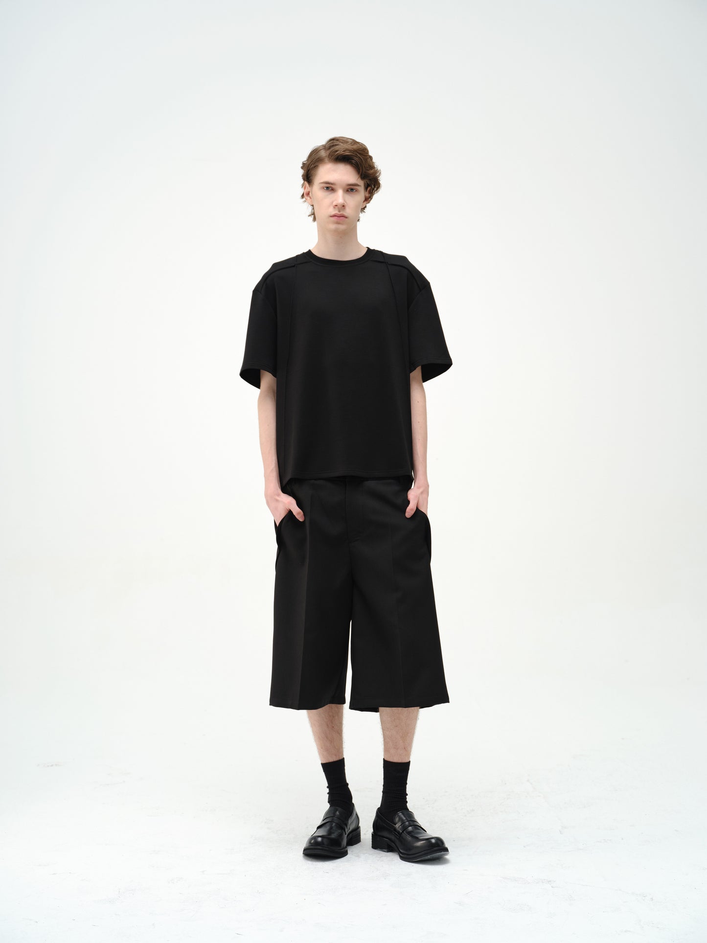 3D cropped shorts