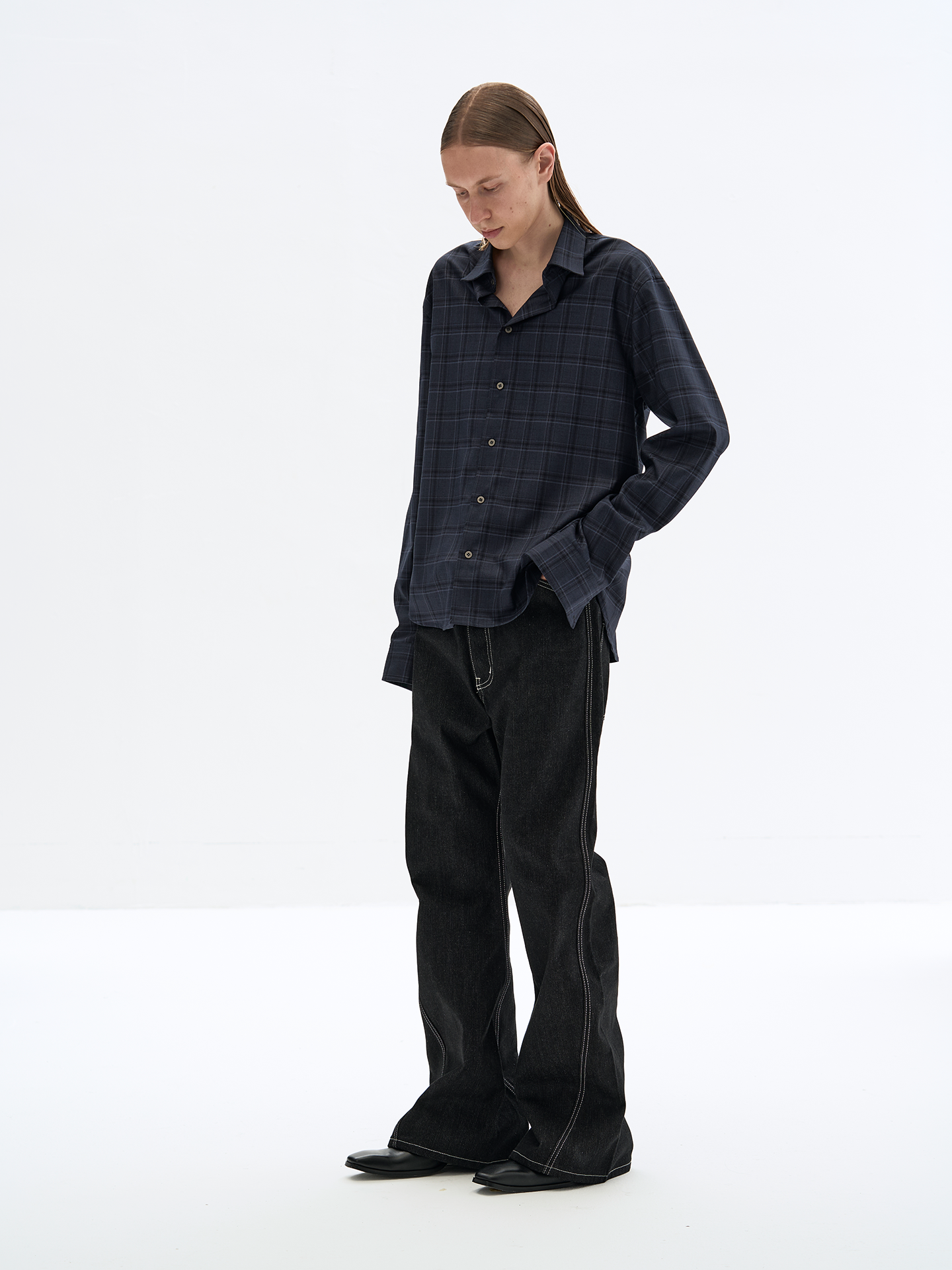 Checkered loose shirt