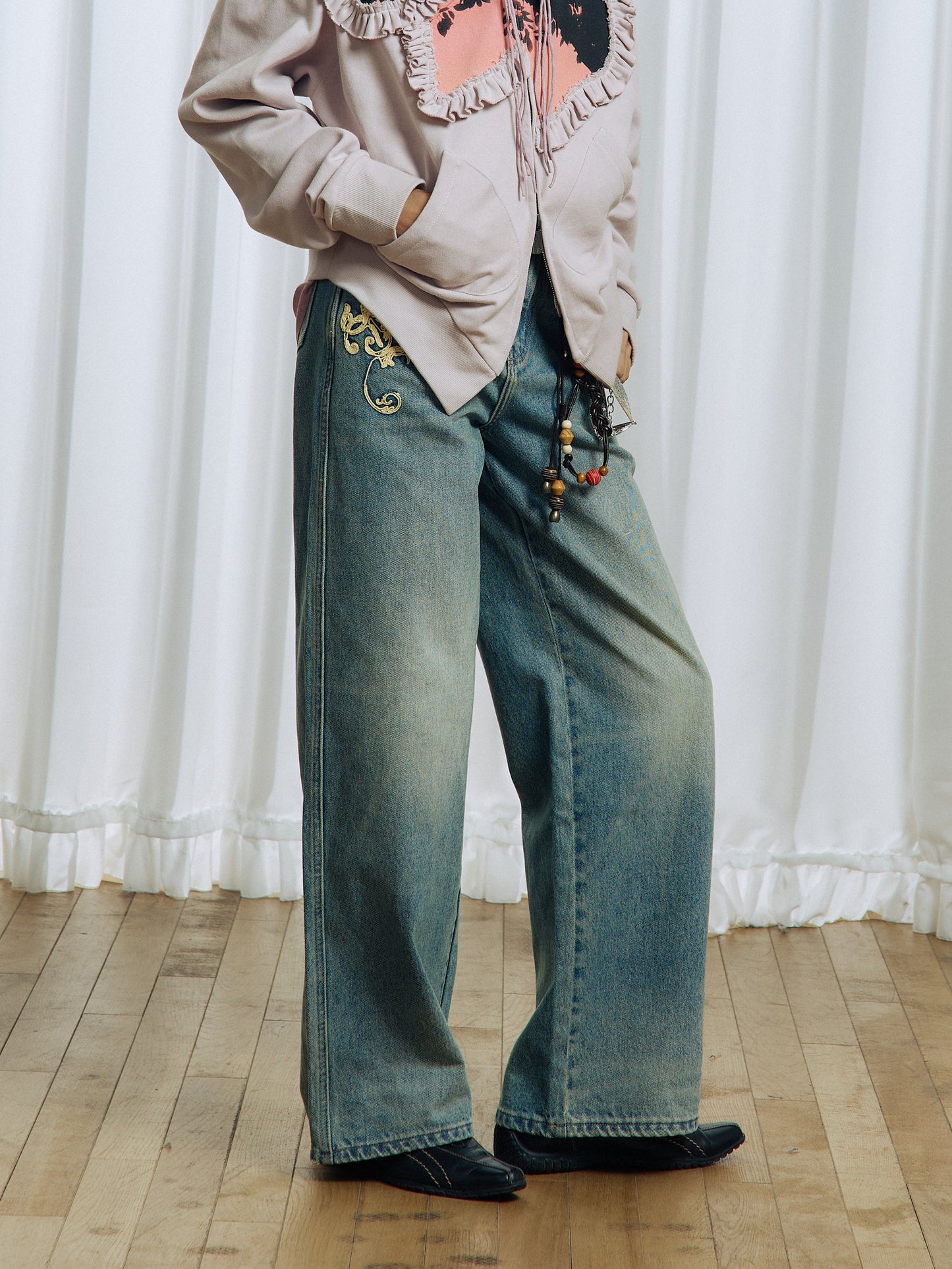 Embroidered Two-Tone Wash Straight Leg Jeans