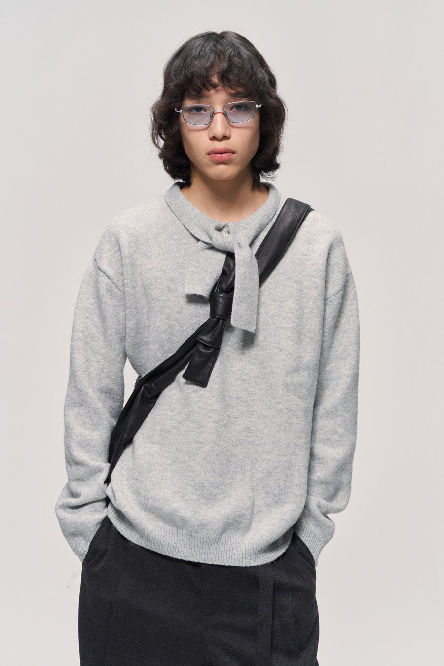 Bow Tie Round Neck Pullover Sweater