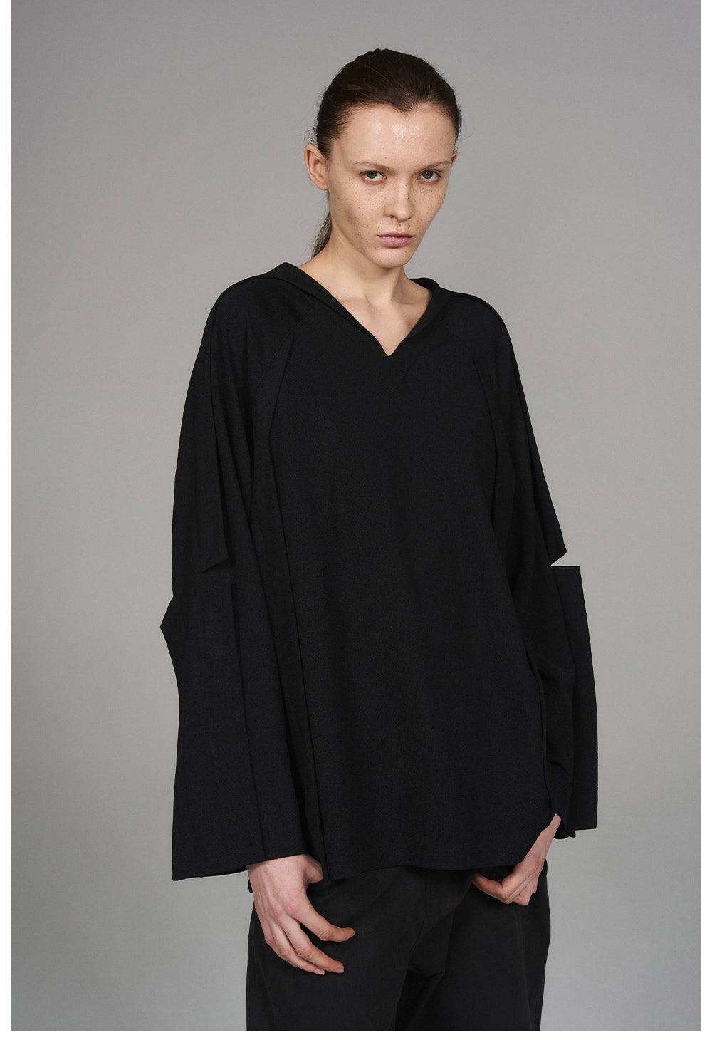 V-Neck Flying T-Shirt