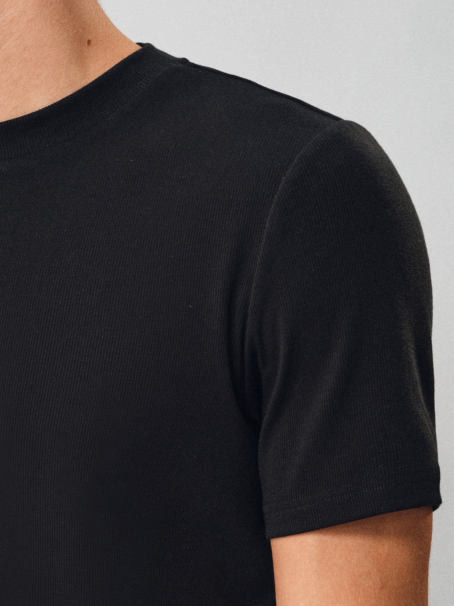 Fine-Striped Fitted Round-Neck T-Shirt