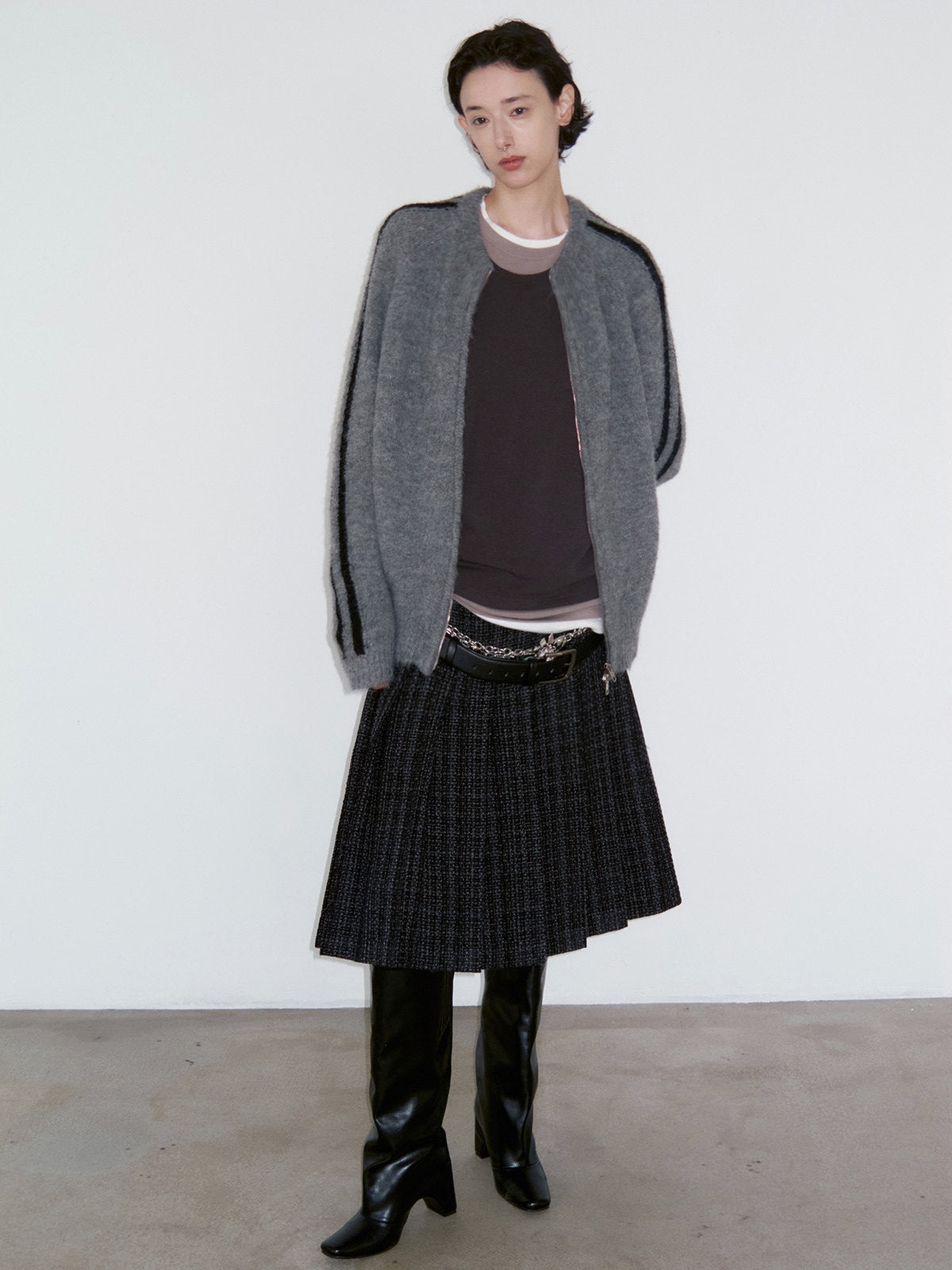 Striped Crew-Neck Zipper Cardigan