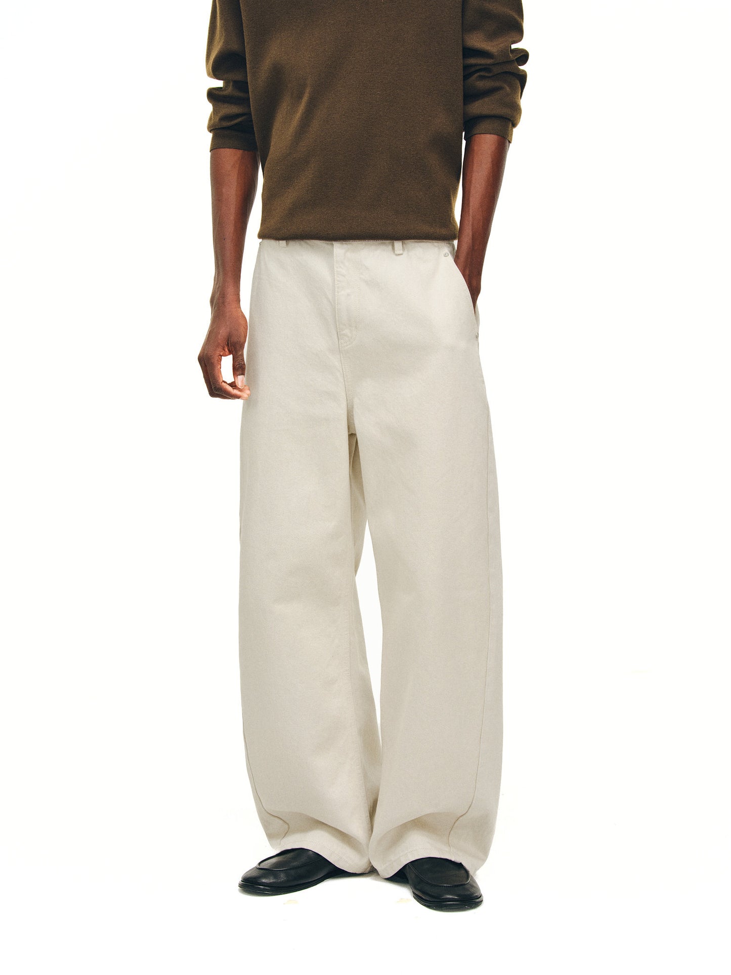 Slightly tapered cut white jeans