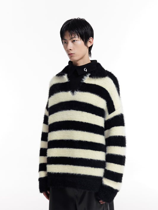 Striped sweater with lapels