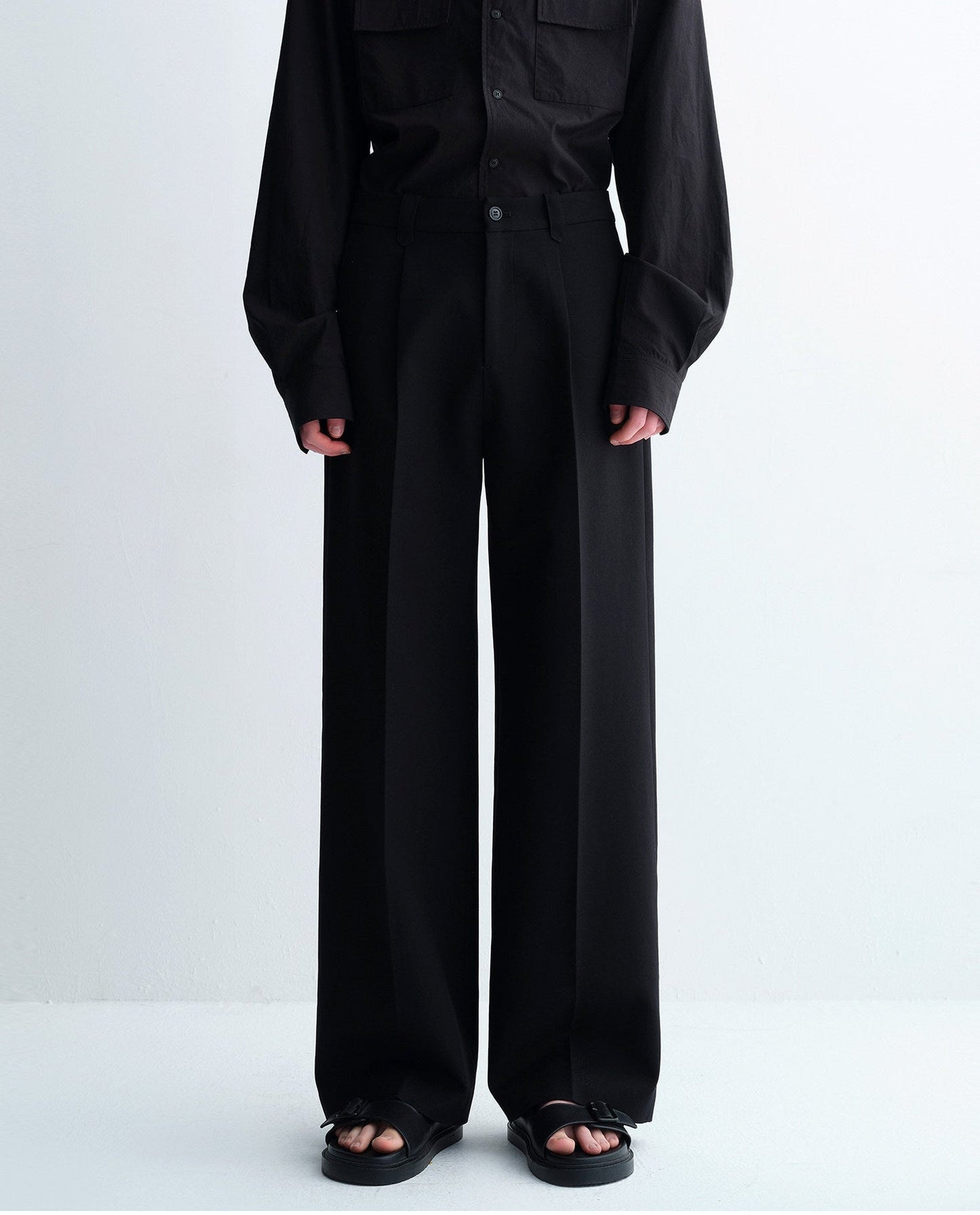 Double-Line Pleated Casual Pants