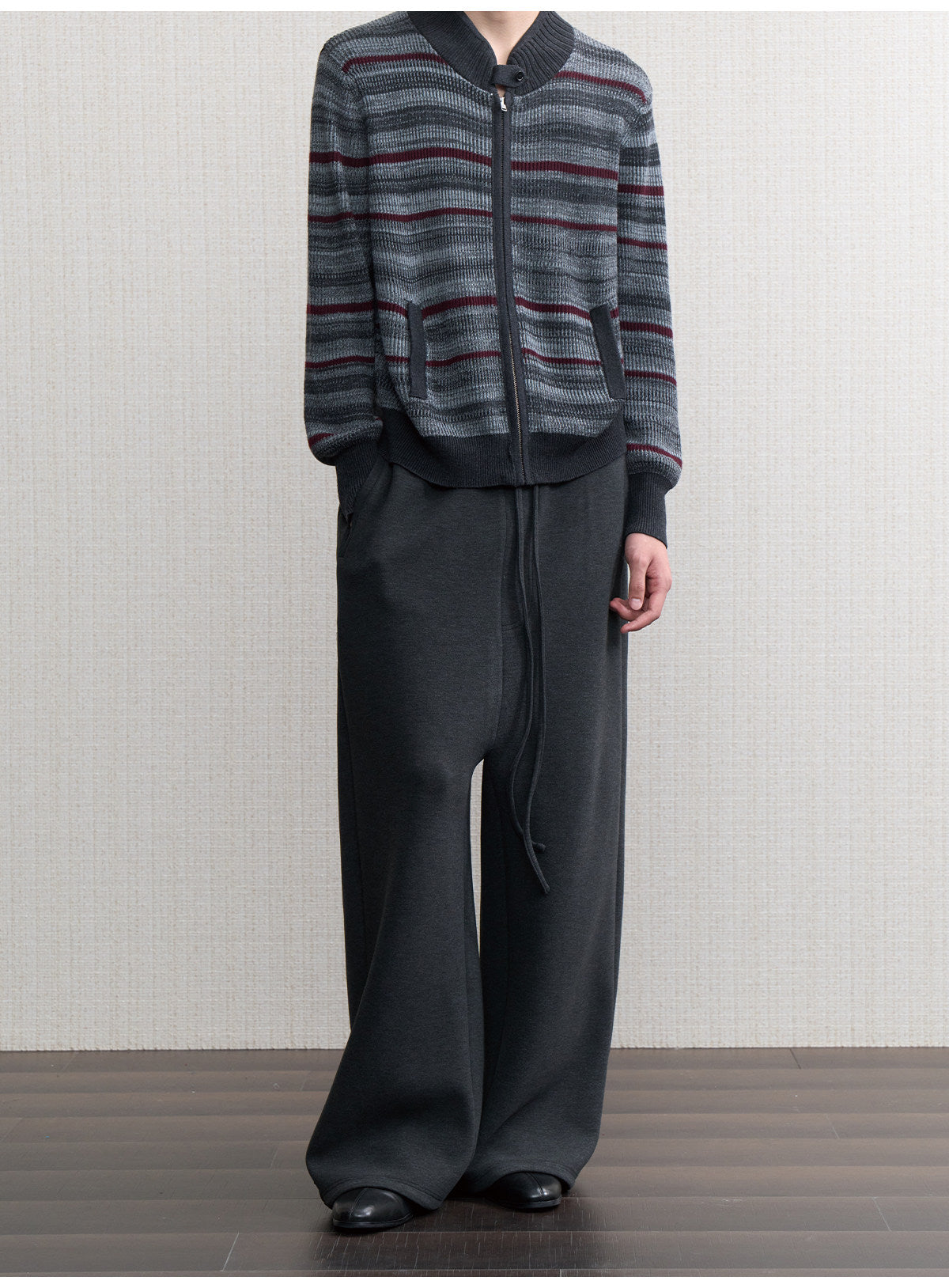 Low-Waist Fleece-Lined Sweatpants