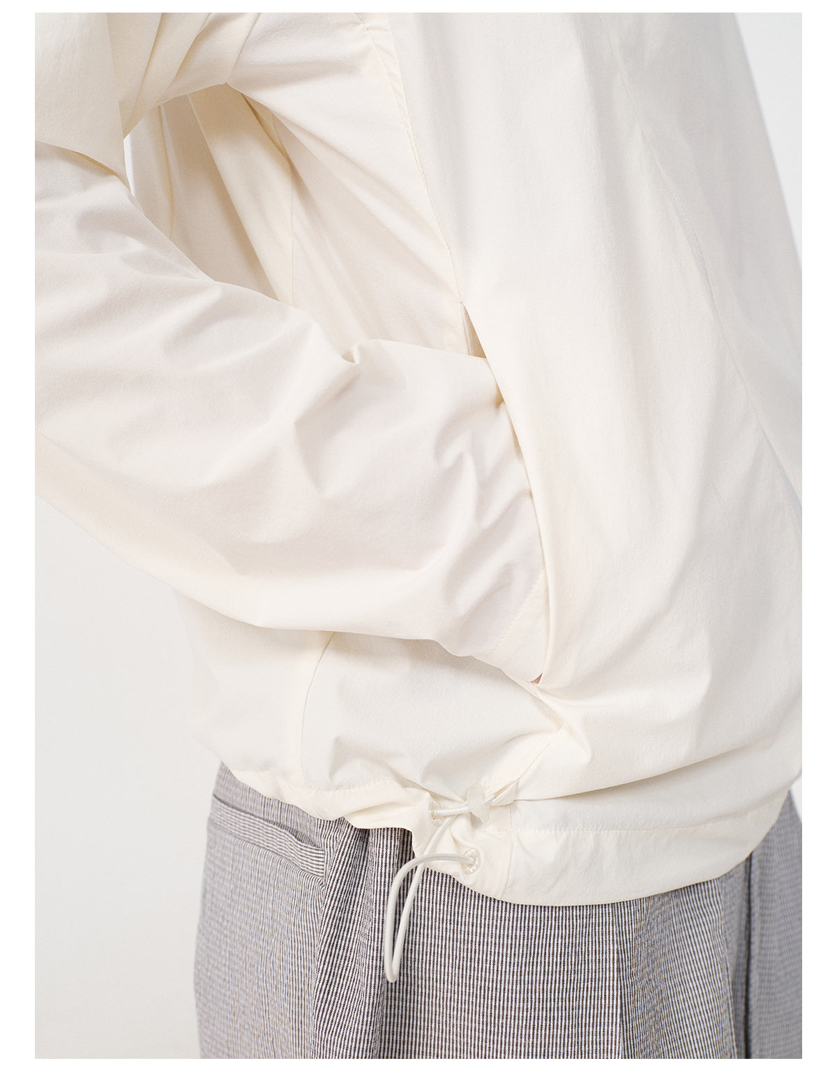 Drawstring hooded jacket