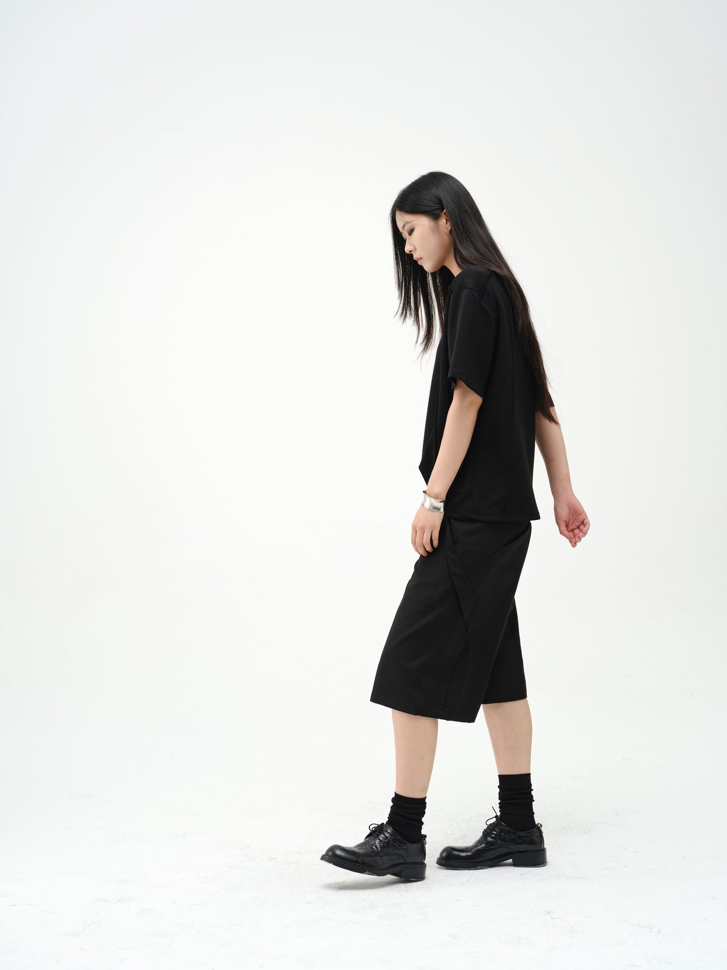 3D cropped shorts