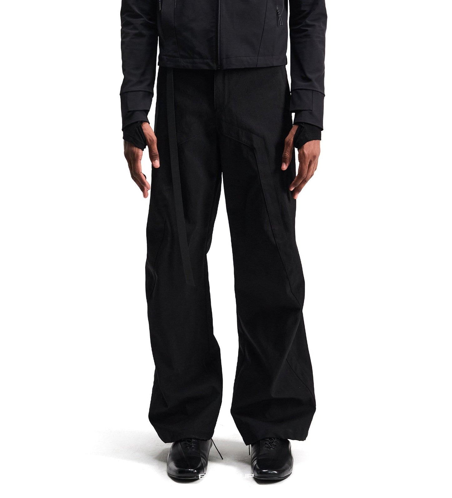 Water-repellent nylon casual pants