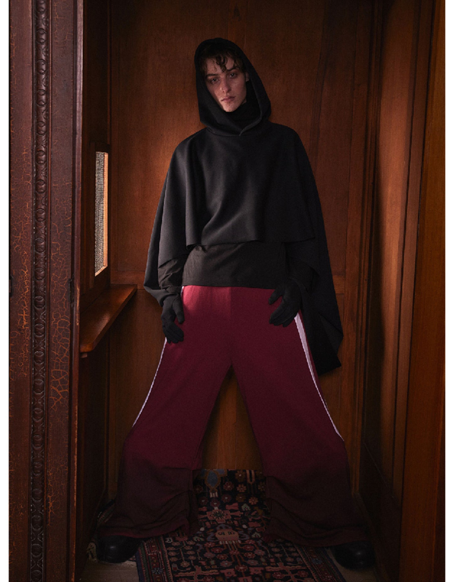 Original Globe Hooded Scarf