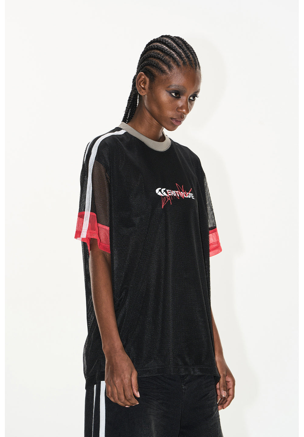 Contrast color mesh T-shirt