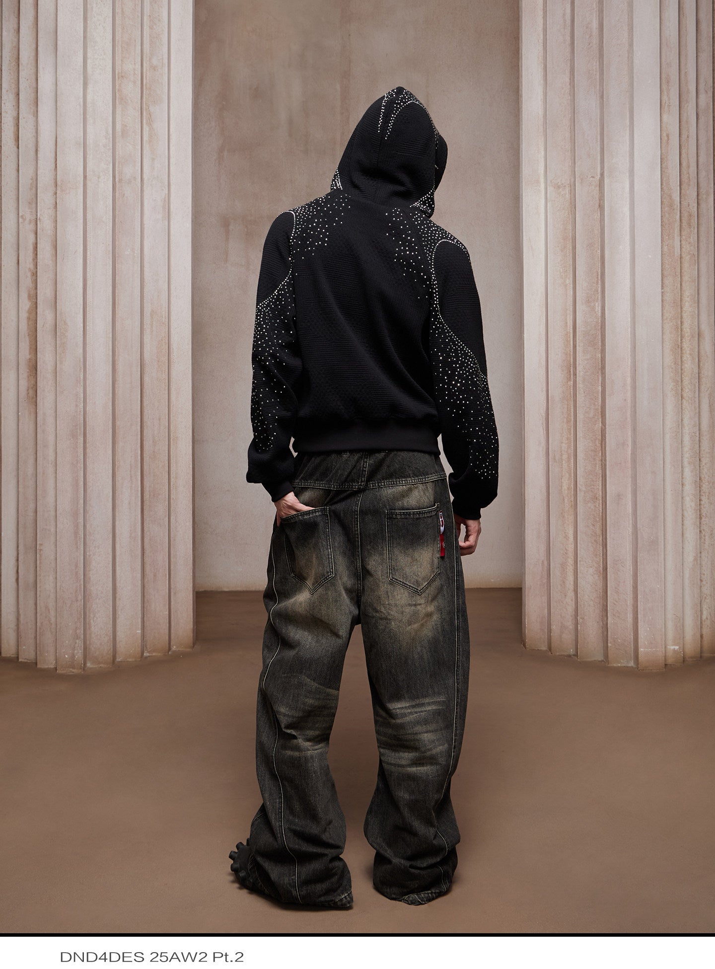 Rhinestone Short Wide Zipper Hoodie