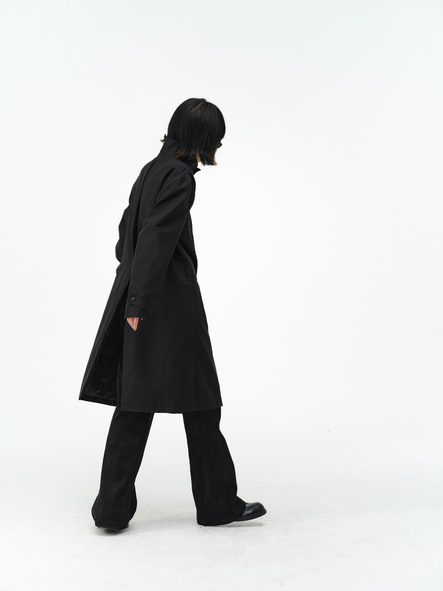 Multi-Shape Collar Coat