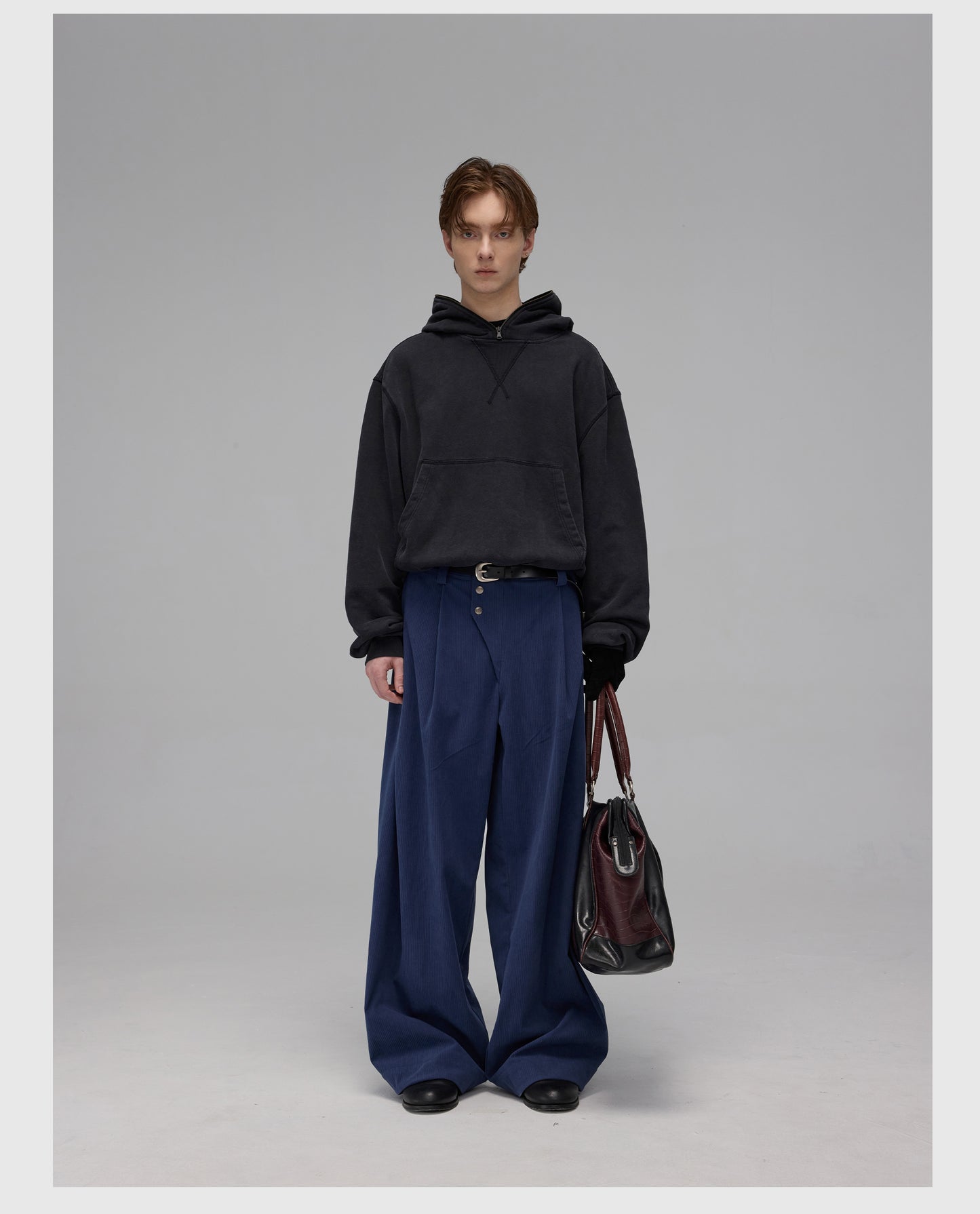 Short Loose Hooded Sweatshirt