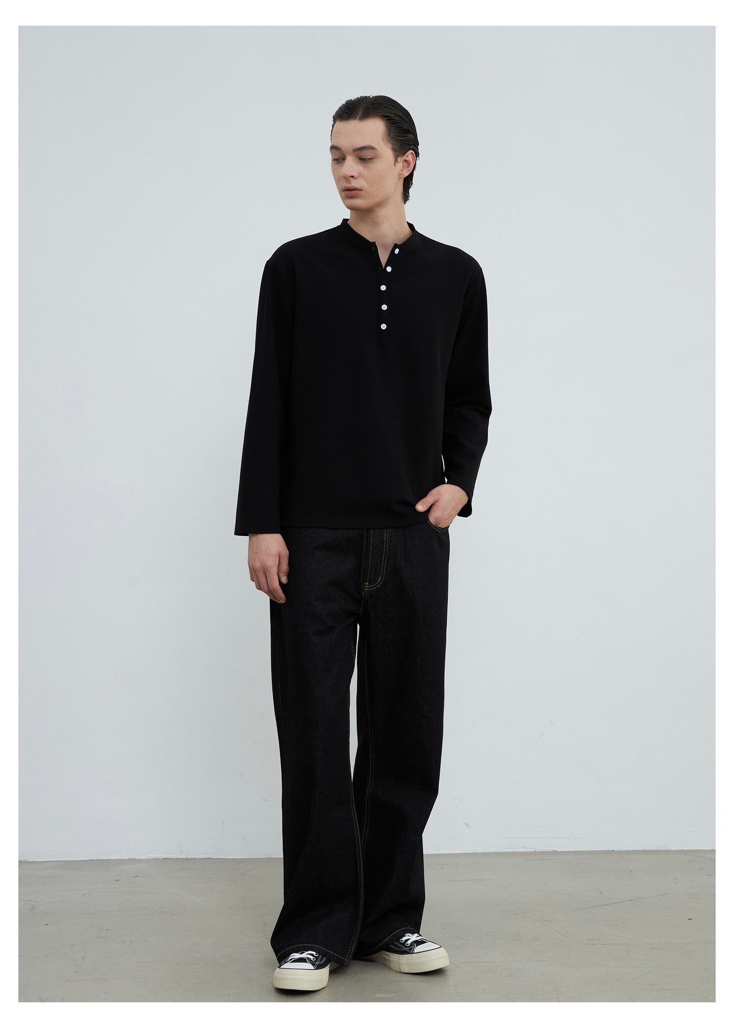 Henry Collar Clean Fit T-Shirt