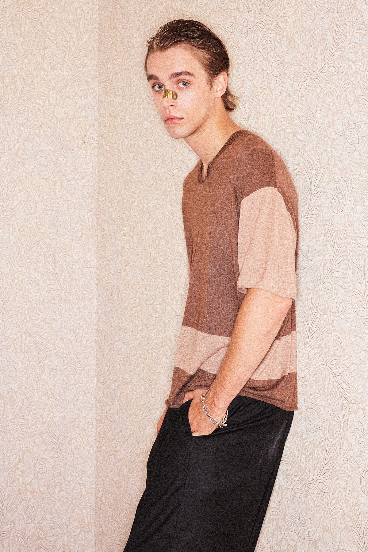 Beige and brown stitched wool T-shirt