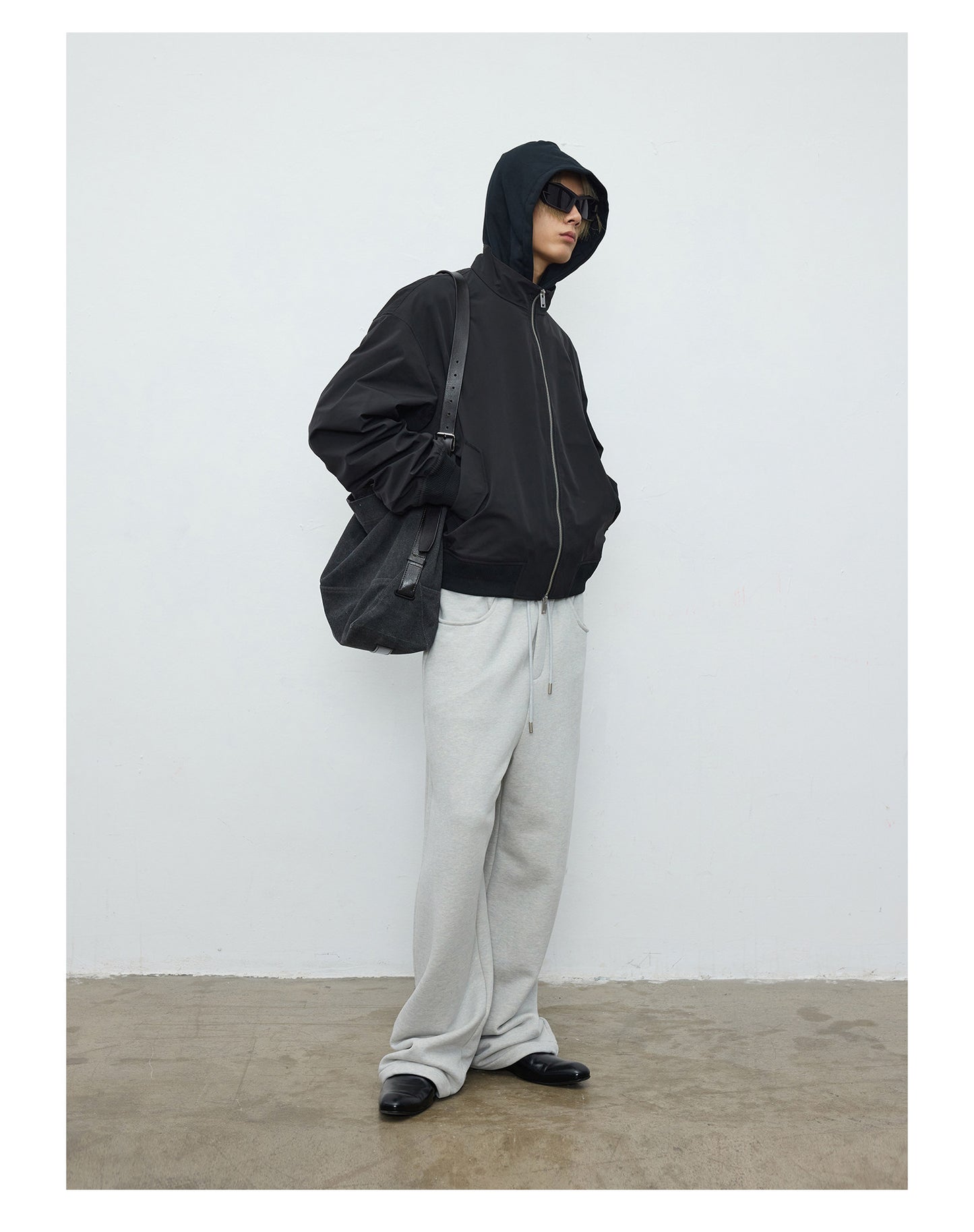 Casual fleece-lined sweatpants