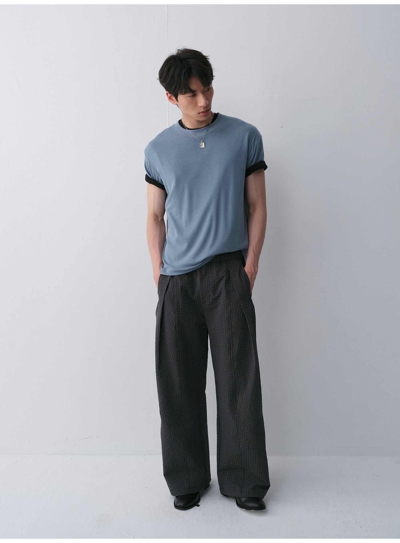 Curved Silhouette Casual Pants with Elastic Waistband