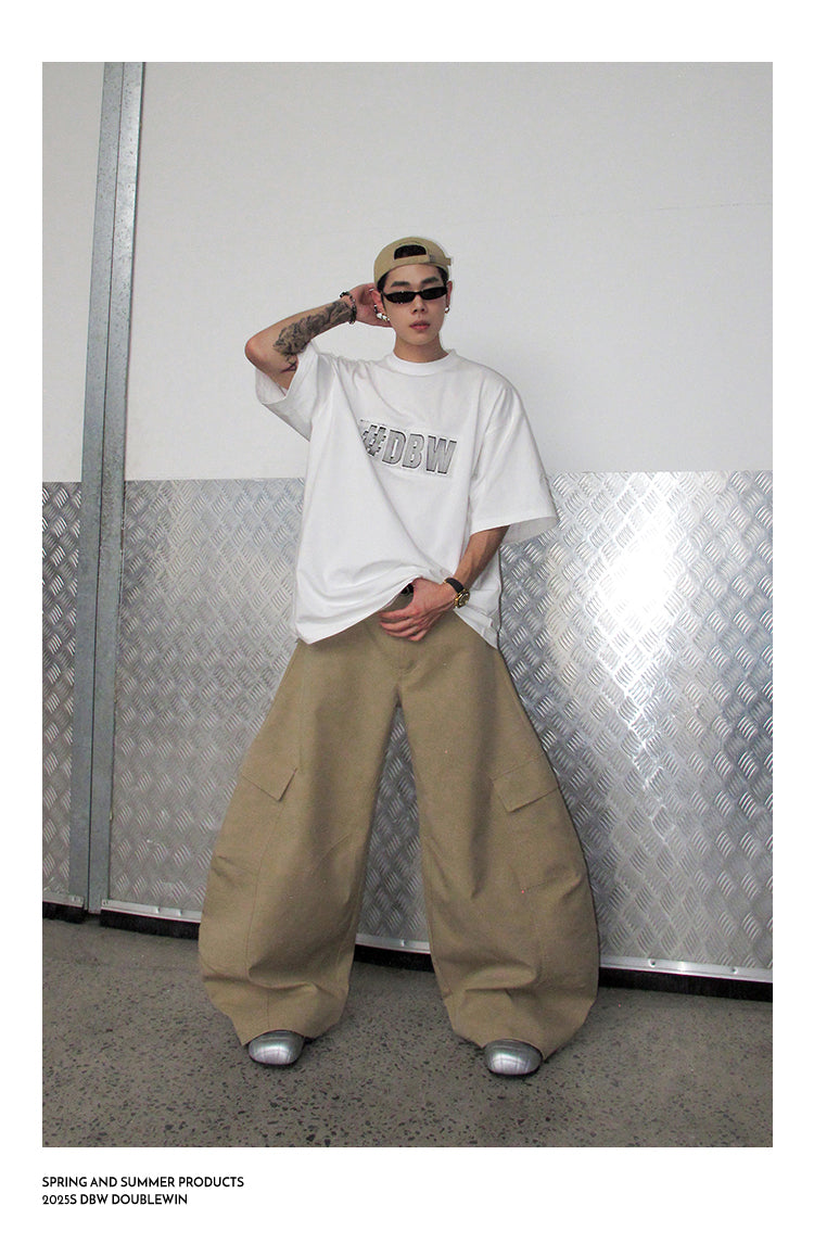 Casual pants with large pockets