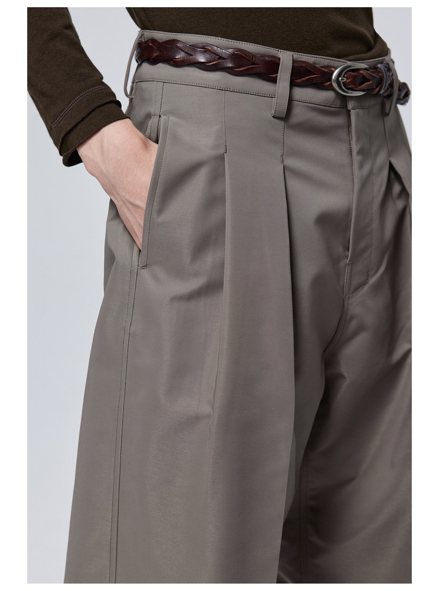 Pleated slim straight slacks pants