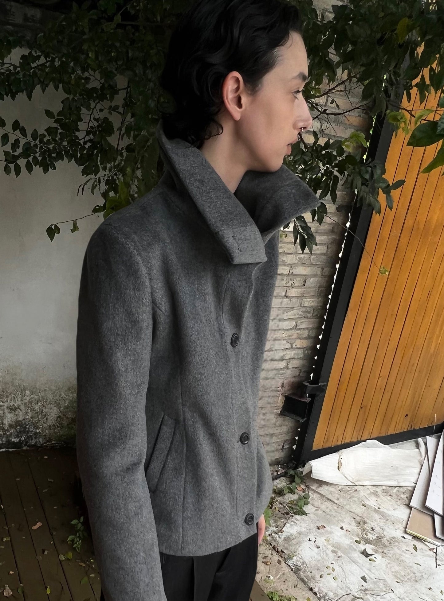 Simple stand collar retro wool coat