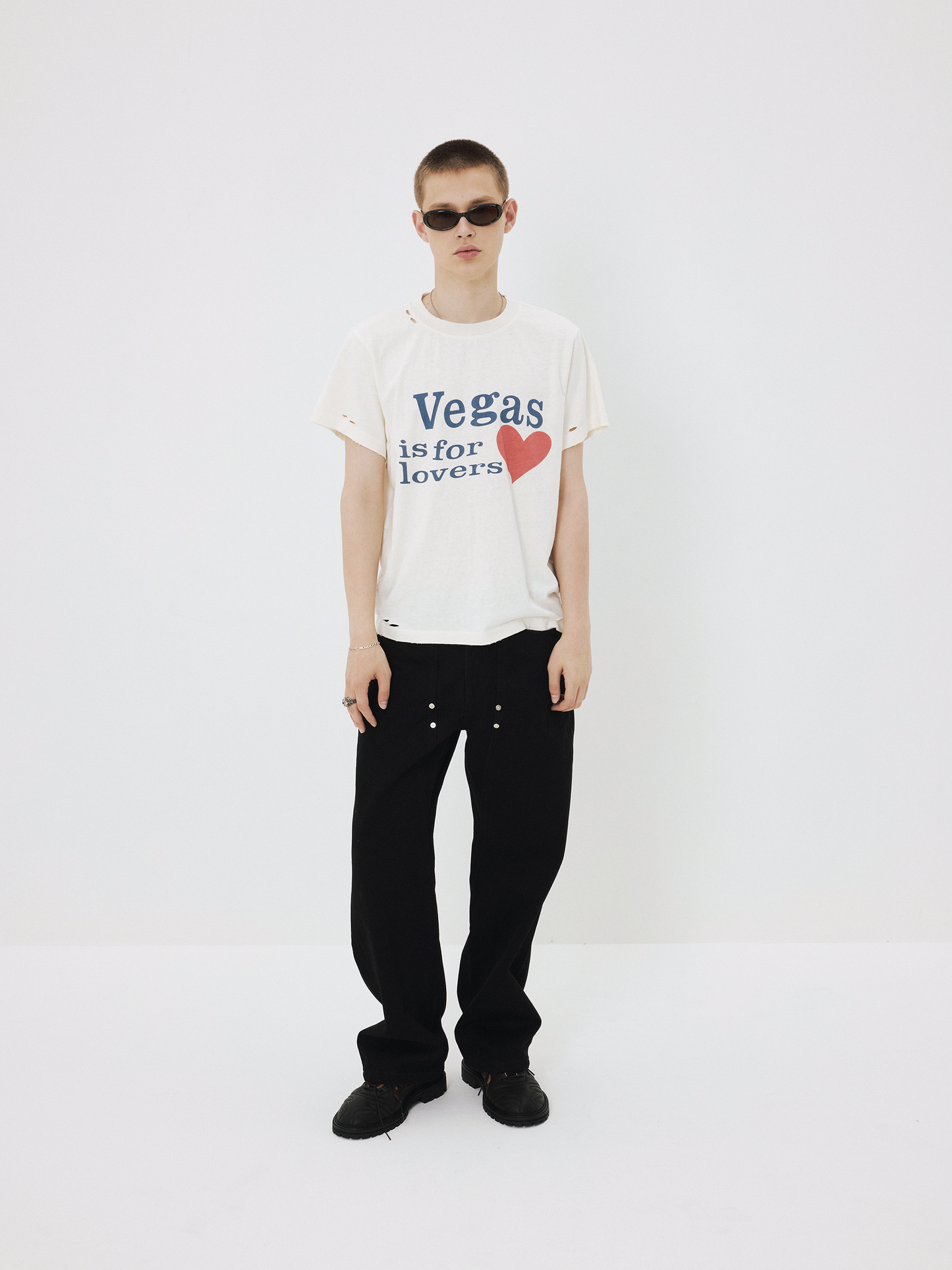 Stitch Embroidery Vintage-Style Studded Jeans