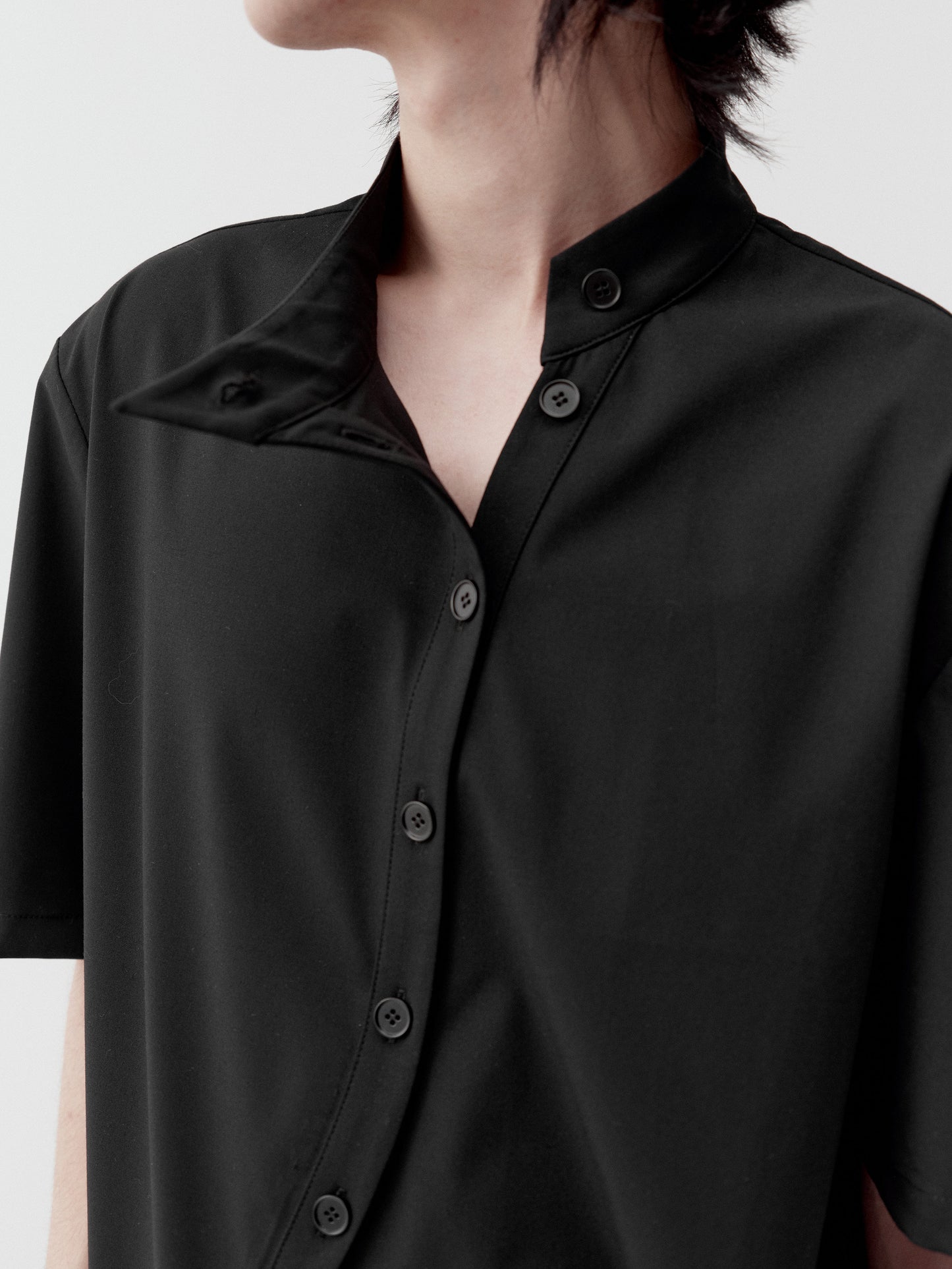 Lightweight Shirt with Stand-Up Collar