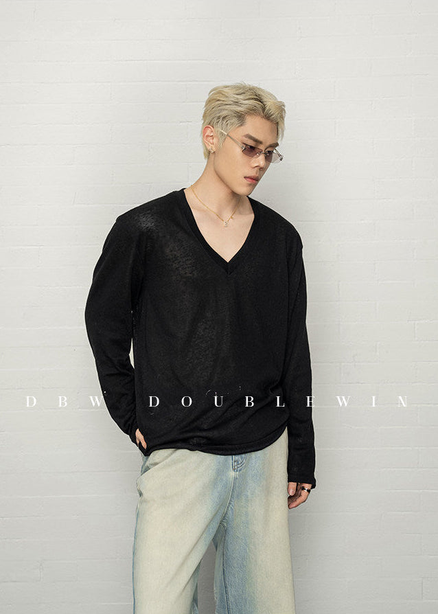 Breathable V-neck T-shirt