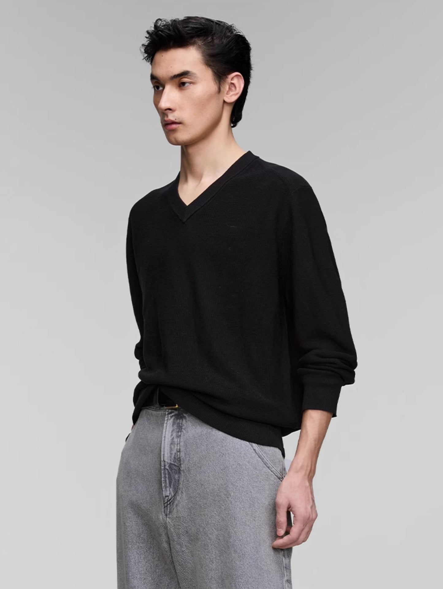 V-neck loose casual knit