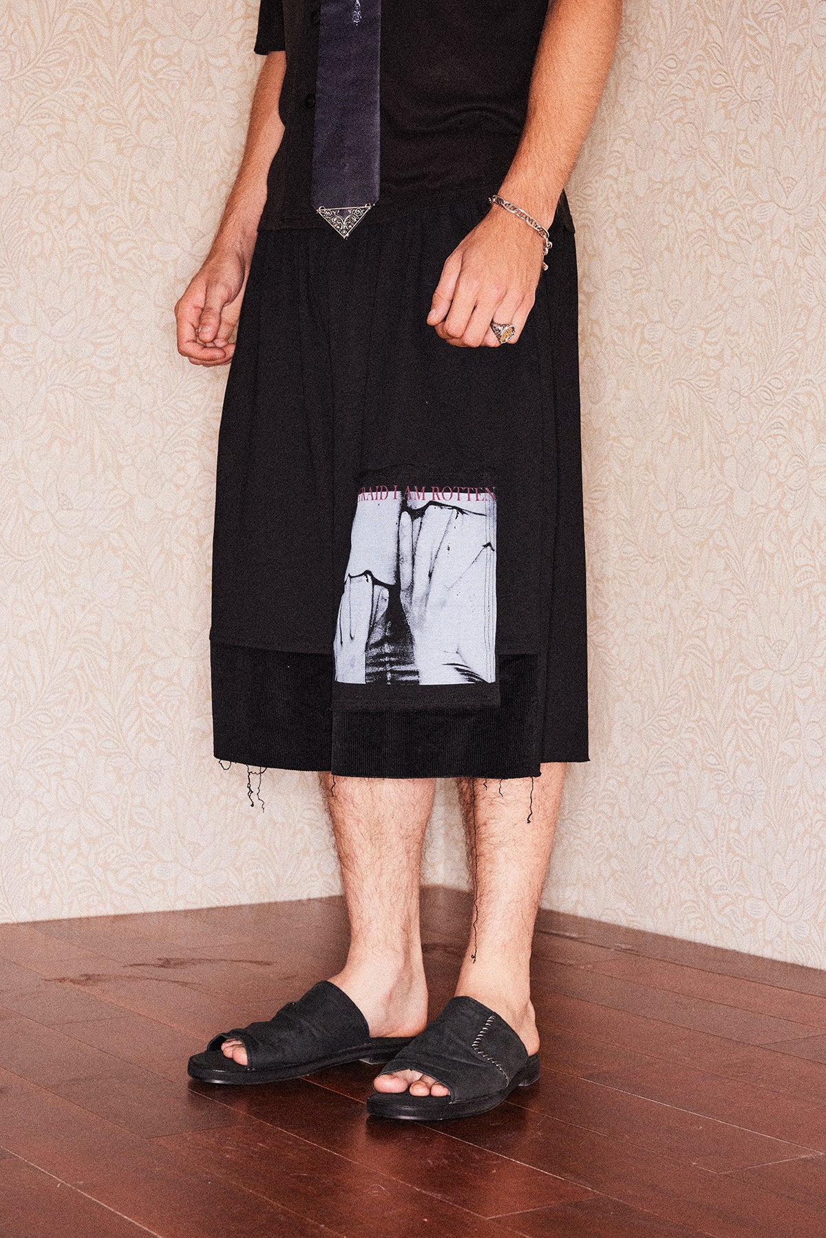 Corduroy patch cotton shorts