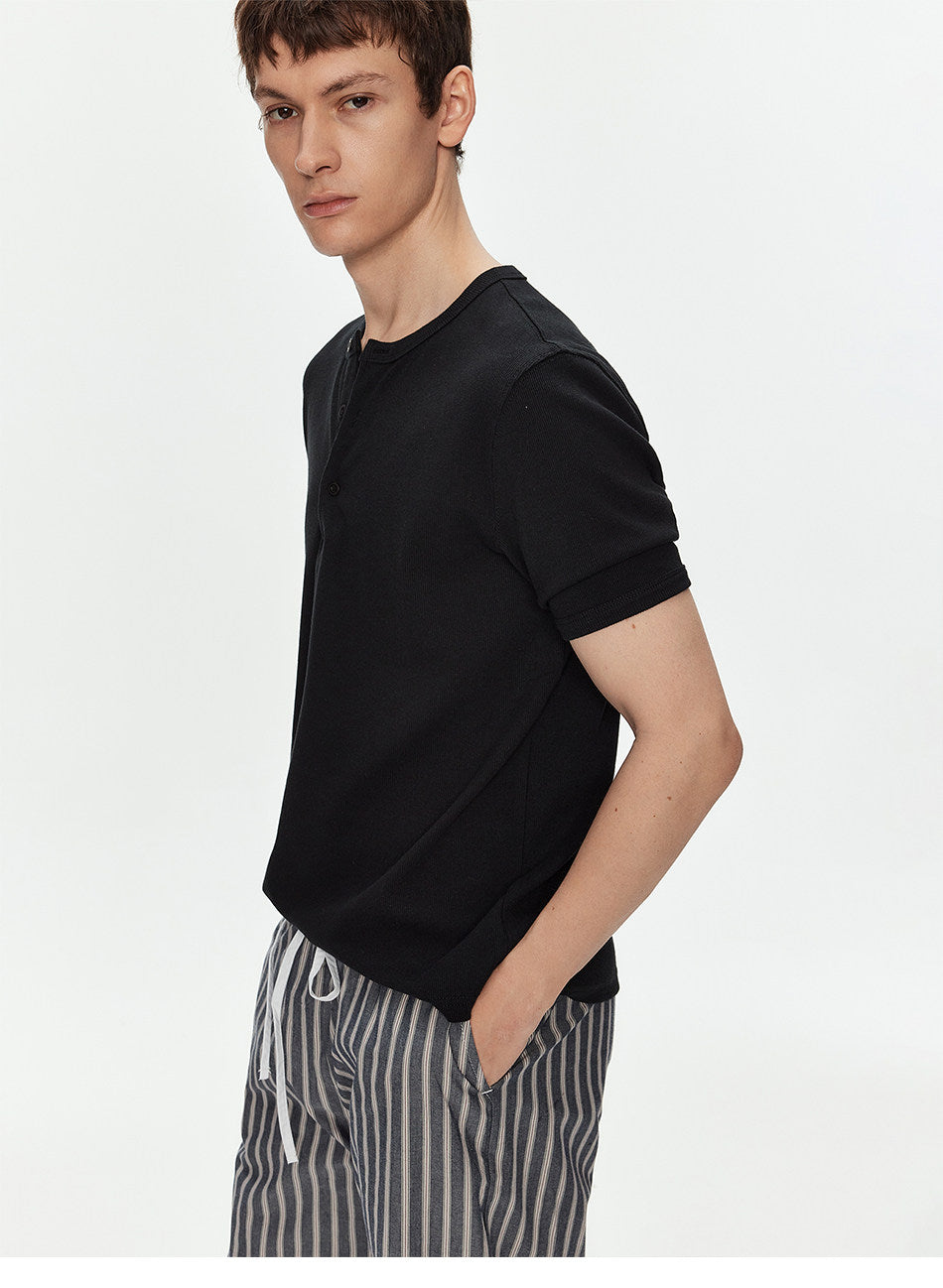 Relaxed-Fit Basic T-Shirt