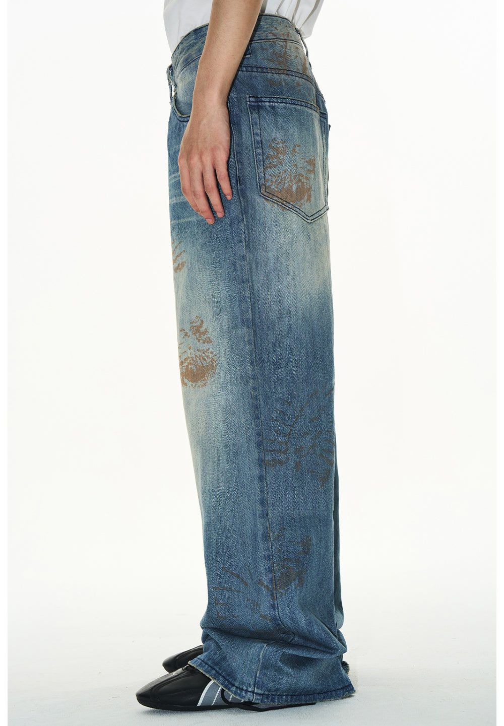 Footprint Denim Pants