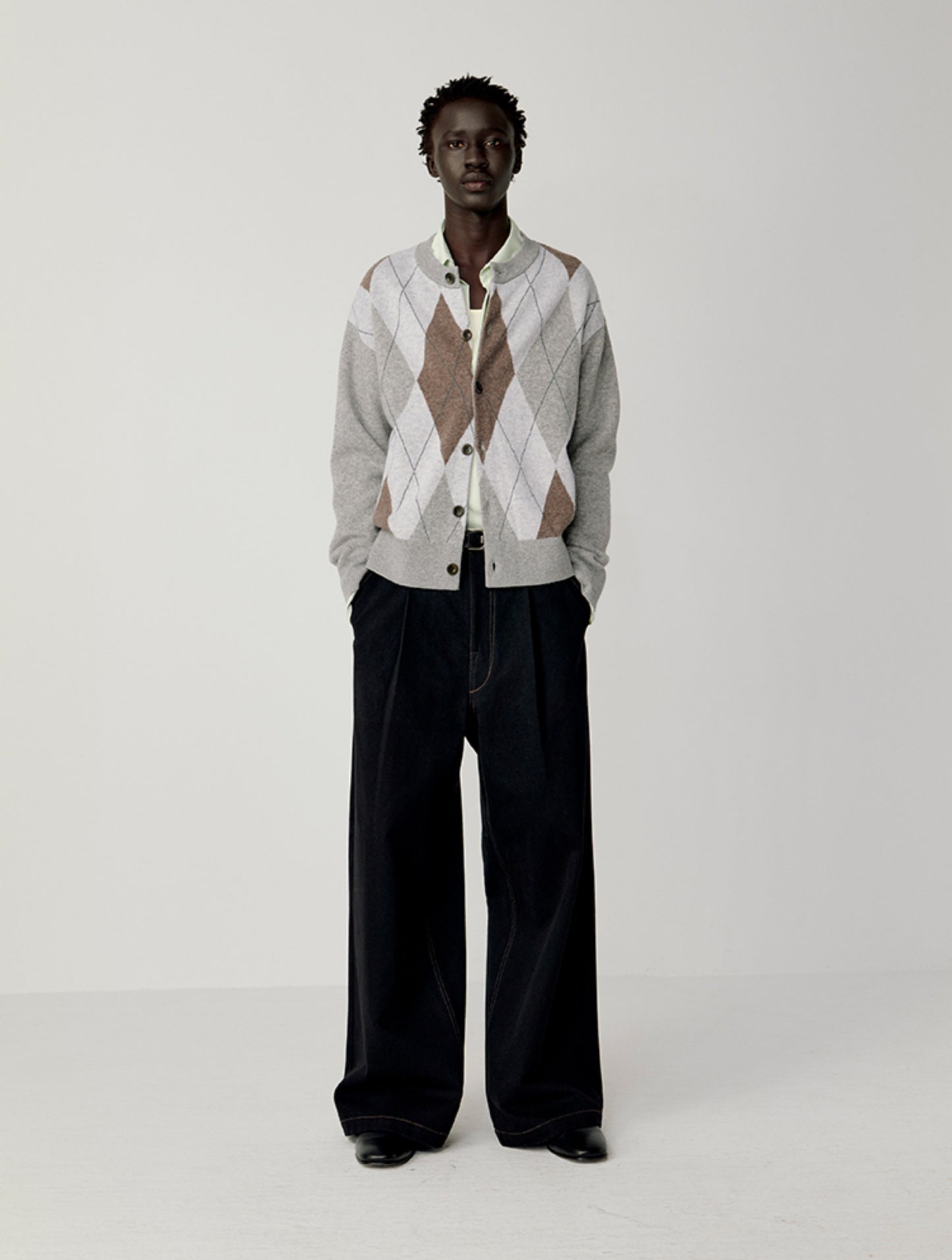 Loose round neck cardigan