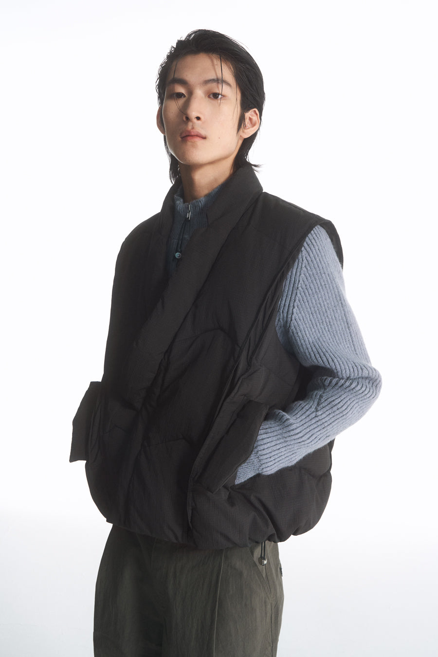 Diagonal Collar Cotton Vest