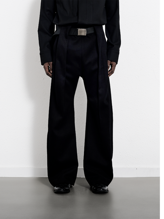 Box pleated sweatpants