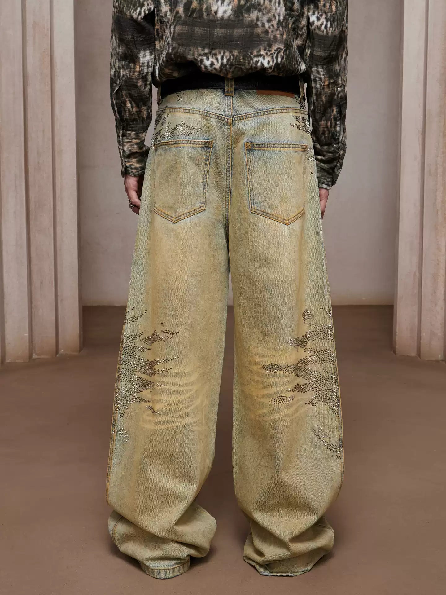 Washed Straight Leg Jeans