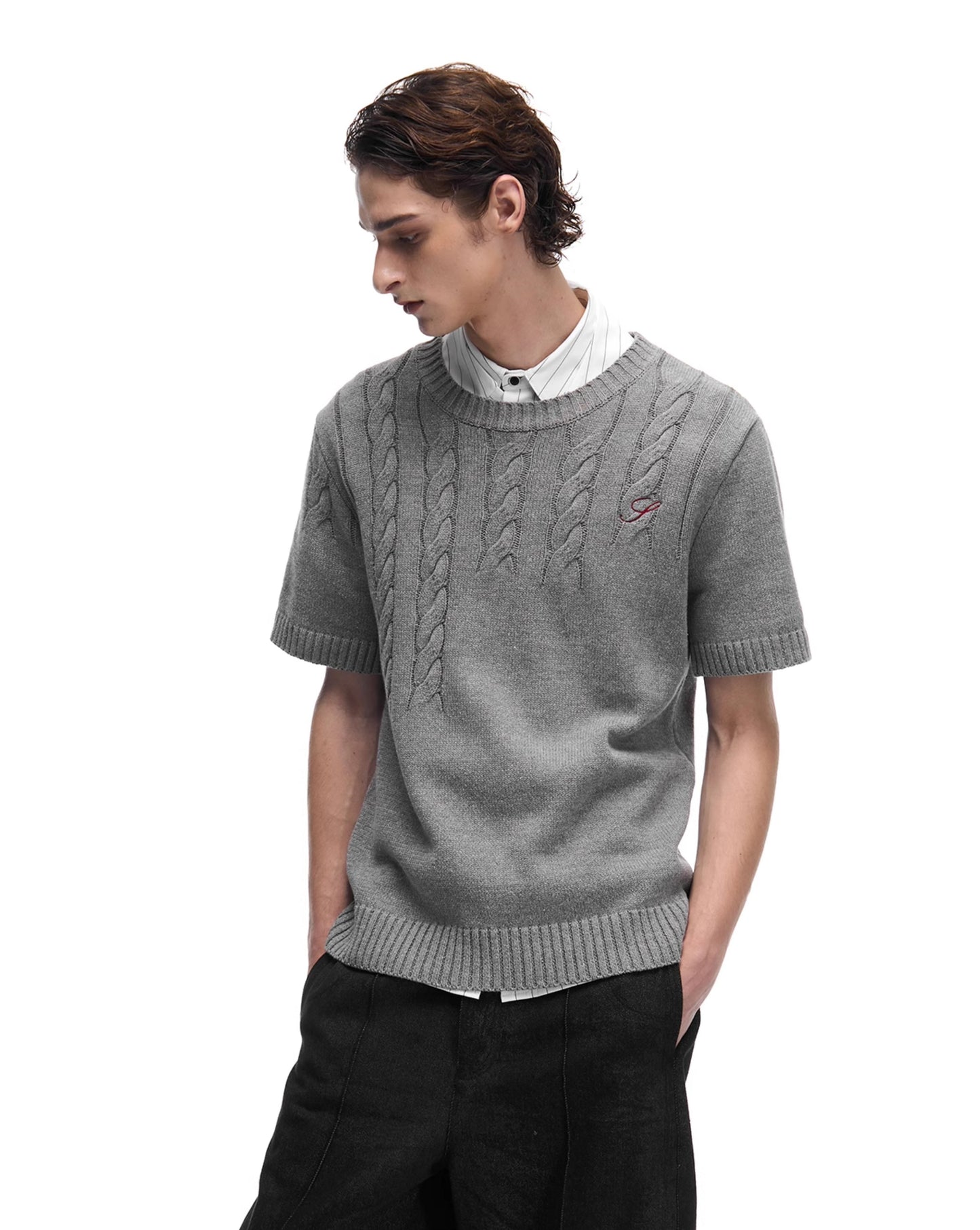Mid-length sleeve wool knit
