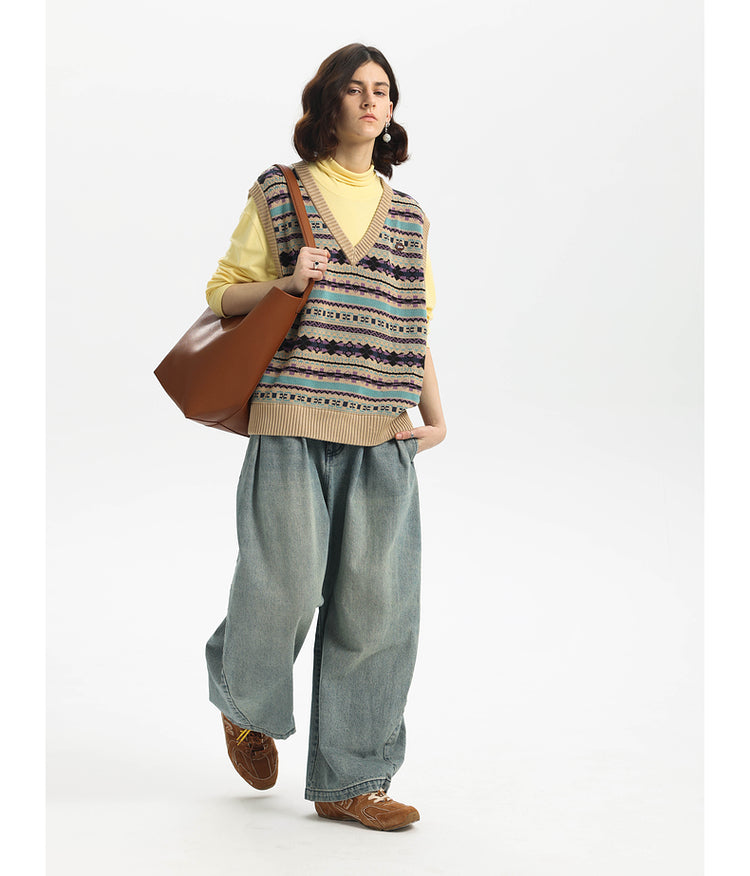 Wide Leg Scimitar Jeans