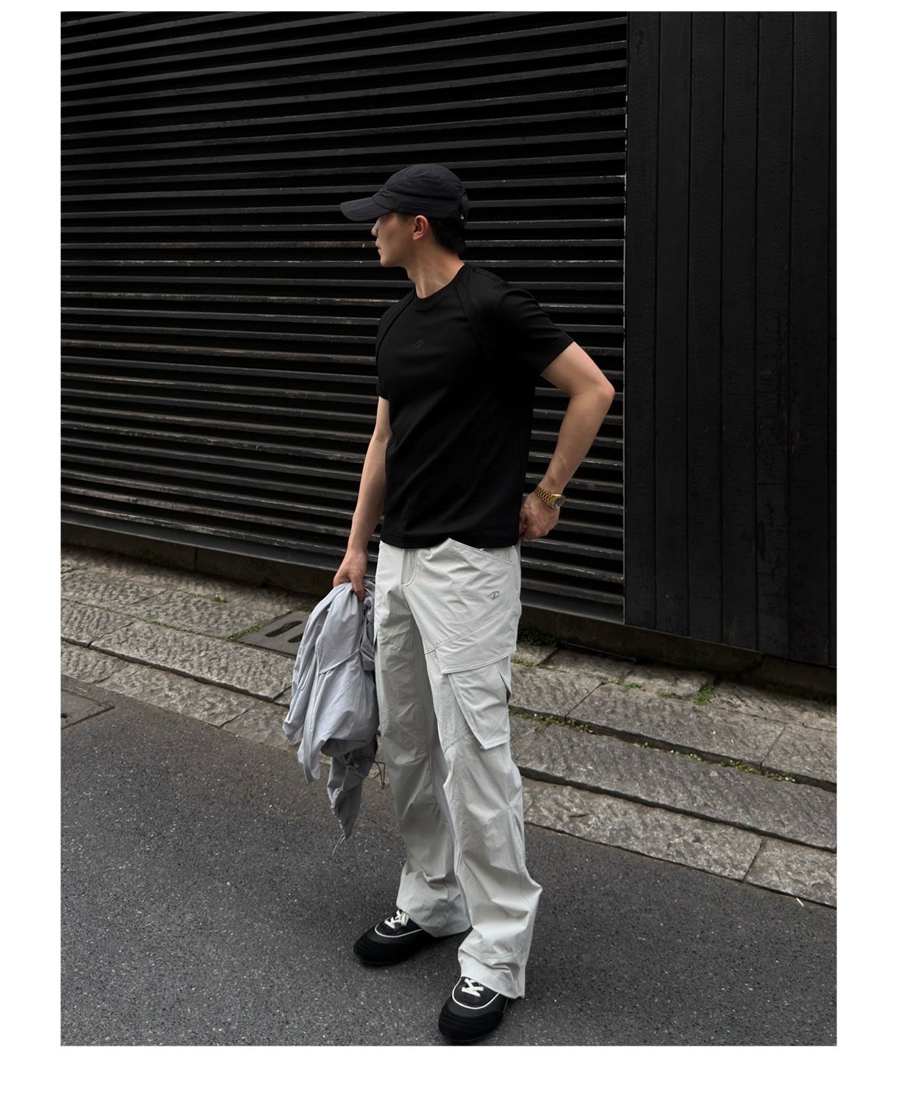 Loose-fit Crew Neck T-Shirt