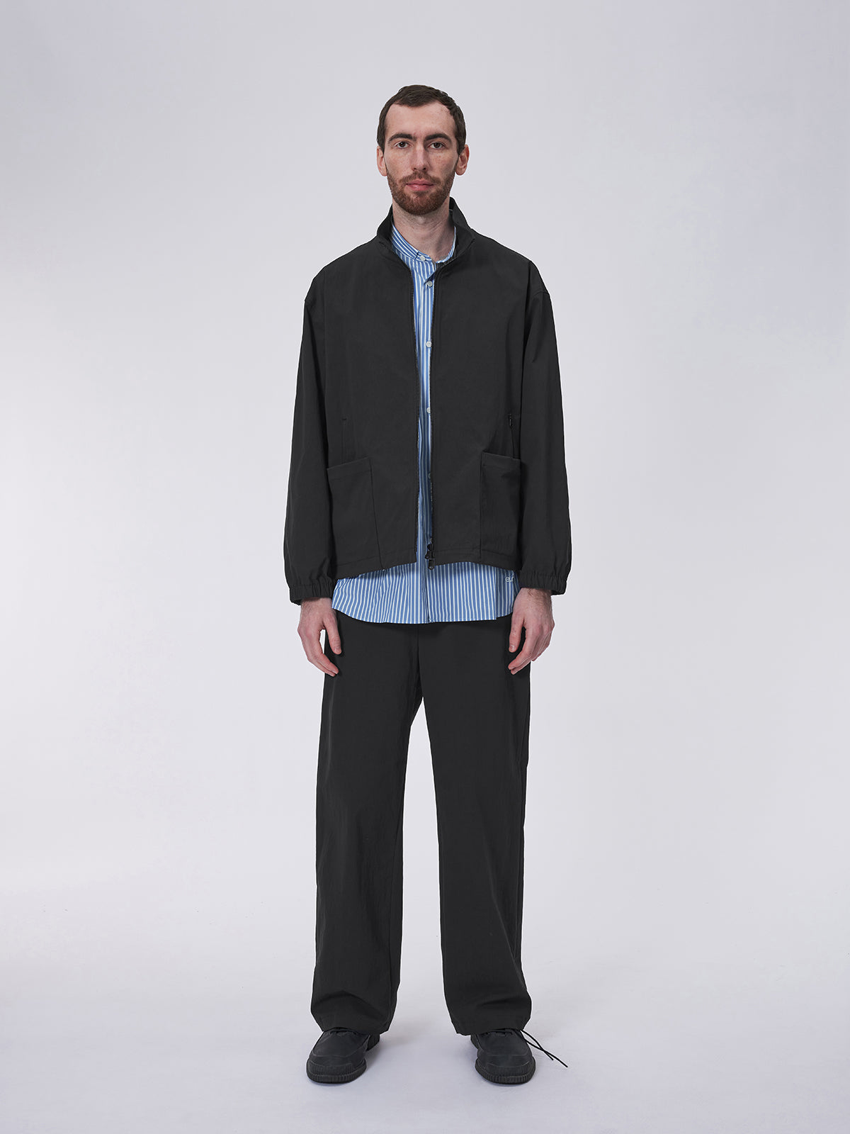 Stand collar zip-up jacket